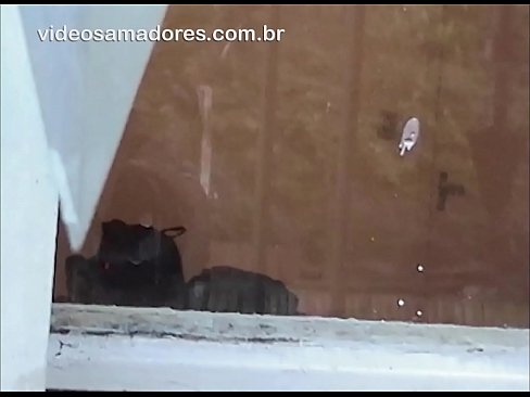 ❤️ Zilamê hov li hevala xwe ya bi xortek din re temaşe dike, vîdyoyek qeşeng tomar dike bêyî ku hevjînê aciz bike ☑ Vîdyoyê qijkî li ku.sex78.ru